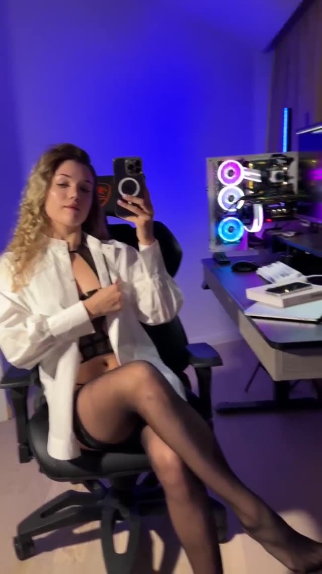 badte4cherr nude naked video #15953 — Badte4cher Badte4cher OnlyFans leaked